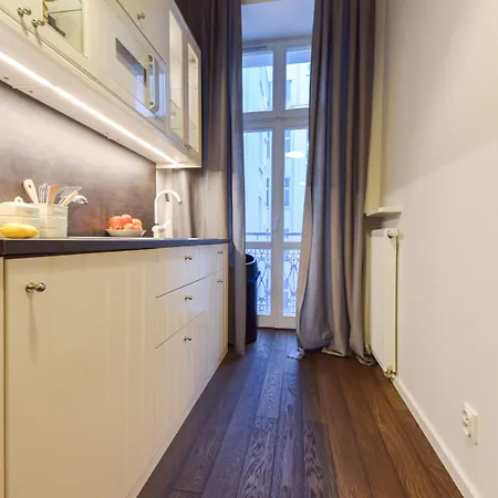 Shortstaypoland Noakowskiego Appartamento