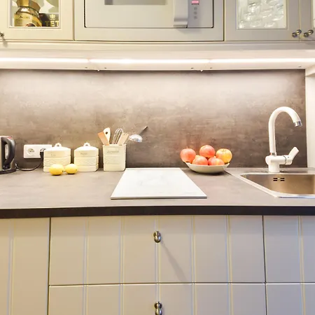 Appartement Shortstaypoland Noakowskiego Warschau