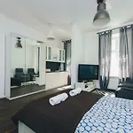 شقة Shortstaypoland Noakowskiego *