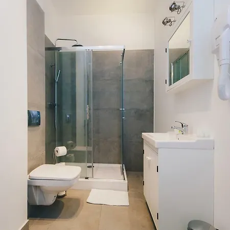 Shortstaypoland Noakowskiego