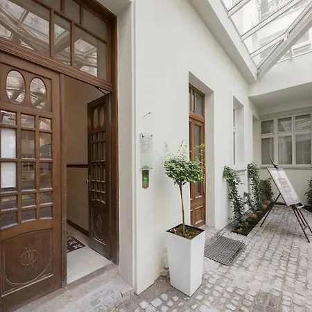 Διαμέρισμα Shortstaypoland Noakowskiego